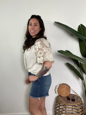 3/D Flower Sleeve Linen Top (Small - 2X)