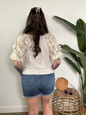 3/D Flower Sleeve Linen Top (Small - 2X)