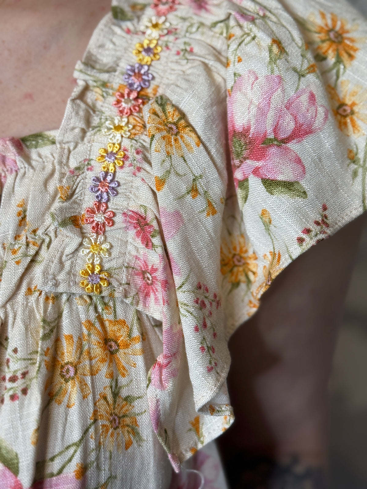 Taupe Floral Ruffle Sleeve Top