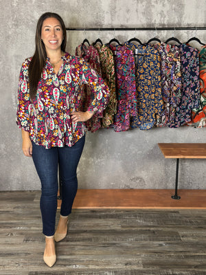 The Wrinkle Free Lizzie Top - Wine Floral Paisley (Small - 3X)