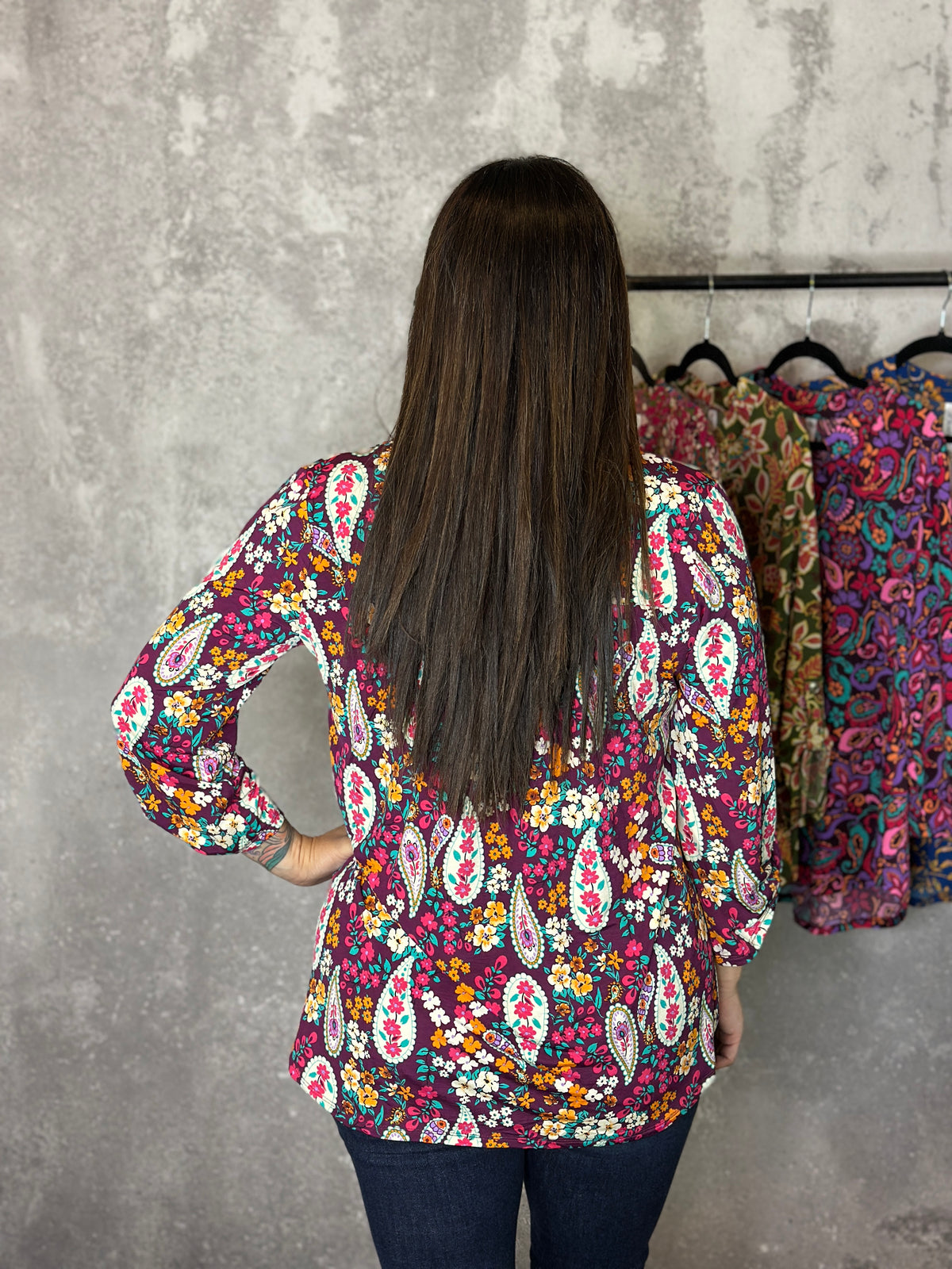 The Wrinkle Free Lizzie Top - Wine Floral Paisley (Small - 3X)
