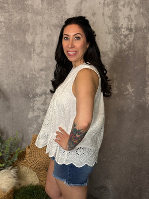 White Eyelet Pelated Tank - (Small - 3X)