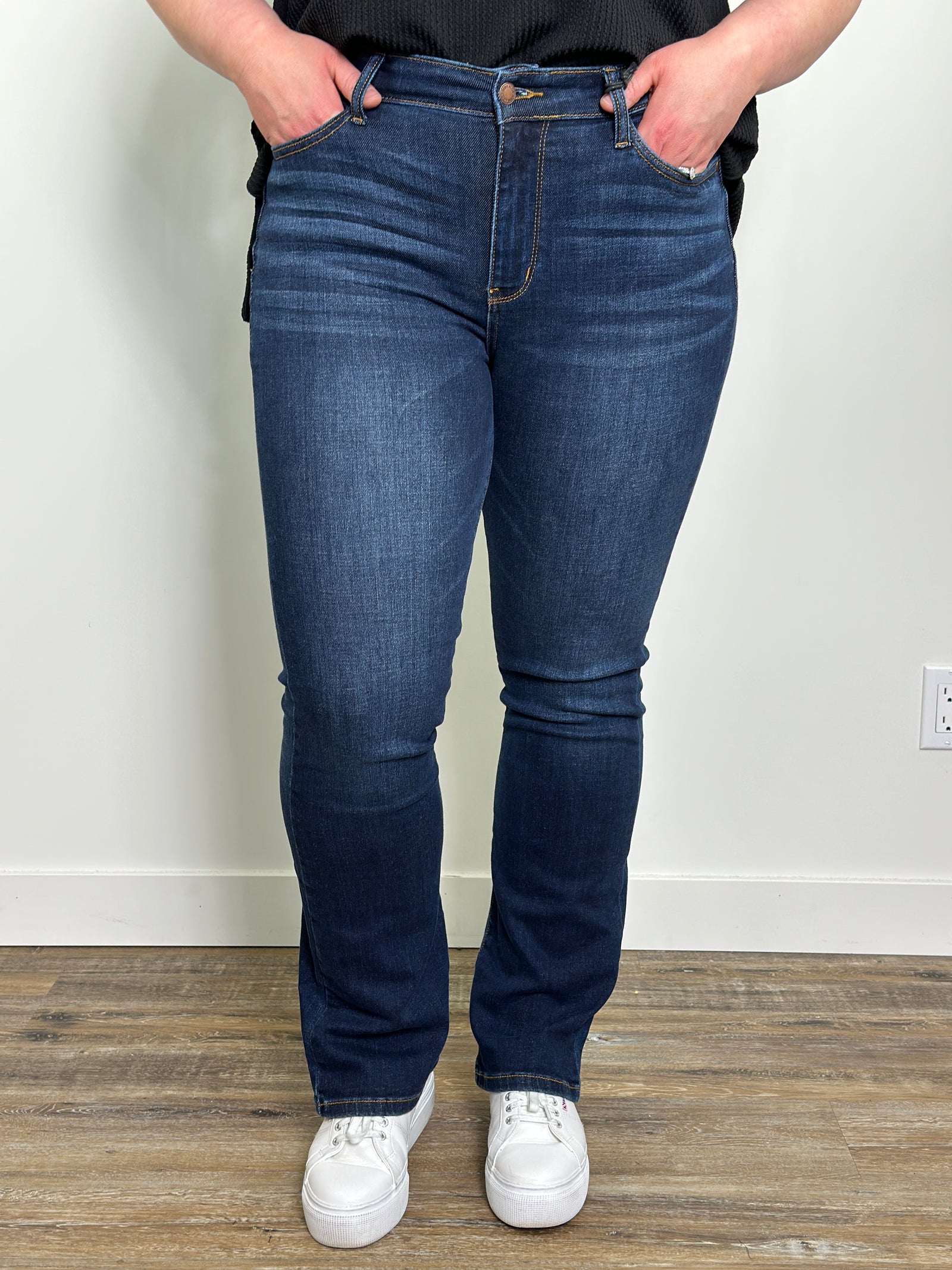 Judy Blue Dark Wash Midrise Bootcut Jeans (sizes 0/24-24W)