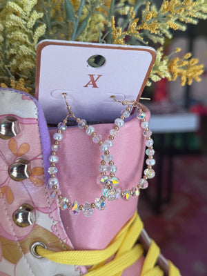 Iridescent/Pearl Tear Drop Earring