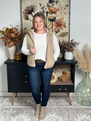 The Quinn Quilted Vest - Taupe - FINAL SALE