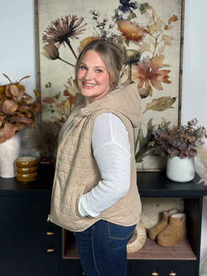The Quinn Quilted Vest - Taupe - FINAL SALE