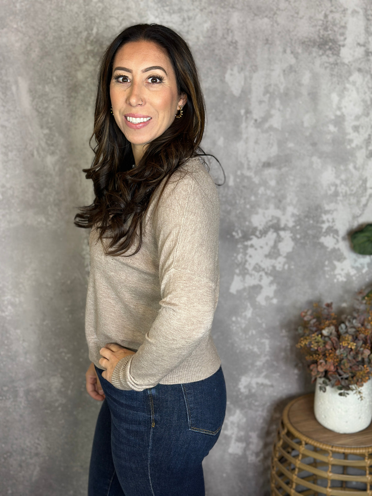 Roundneck Front Seam Stacey Sweater - Mocha