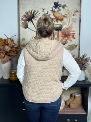 The Quinn Quilted Vest - Taupe - FINAL SALE