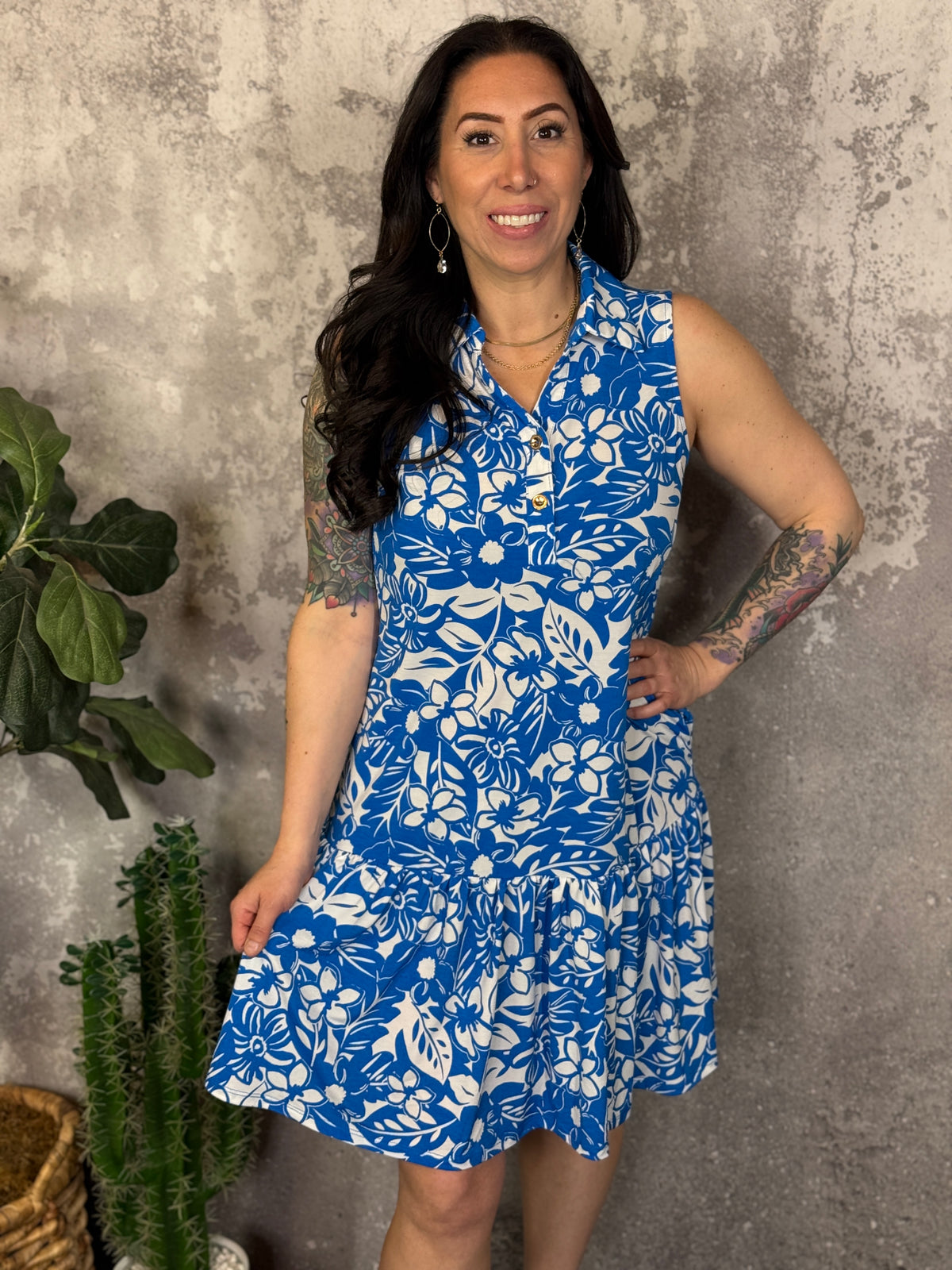 The Wrinkle Free Fairway Dress - Blue/Ivory Floral (Small - 3X)