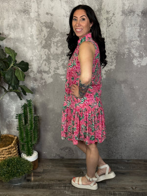 The Wrinkle Free Fairway Dress - Strawberry Pink Floral (Small - 3X)