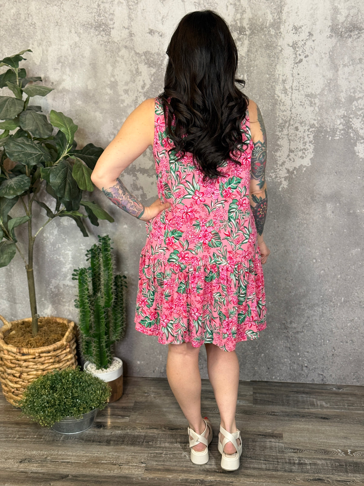 The Wrinkle Free Fairway Dress - Strawberry Pink Floral (Small - 3X)