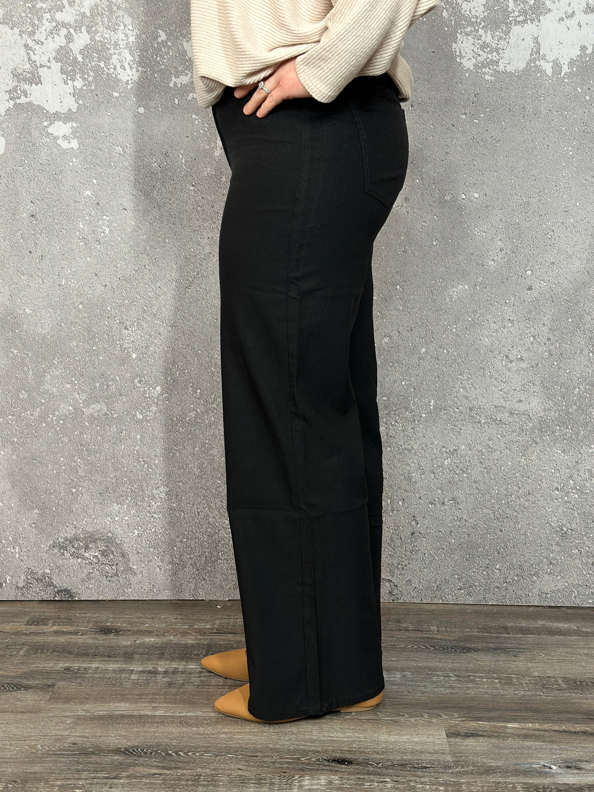 Hyperstretch Colored Wide Leg Mid rise Pant - Black - FINAL SALE