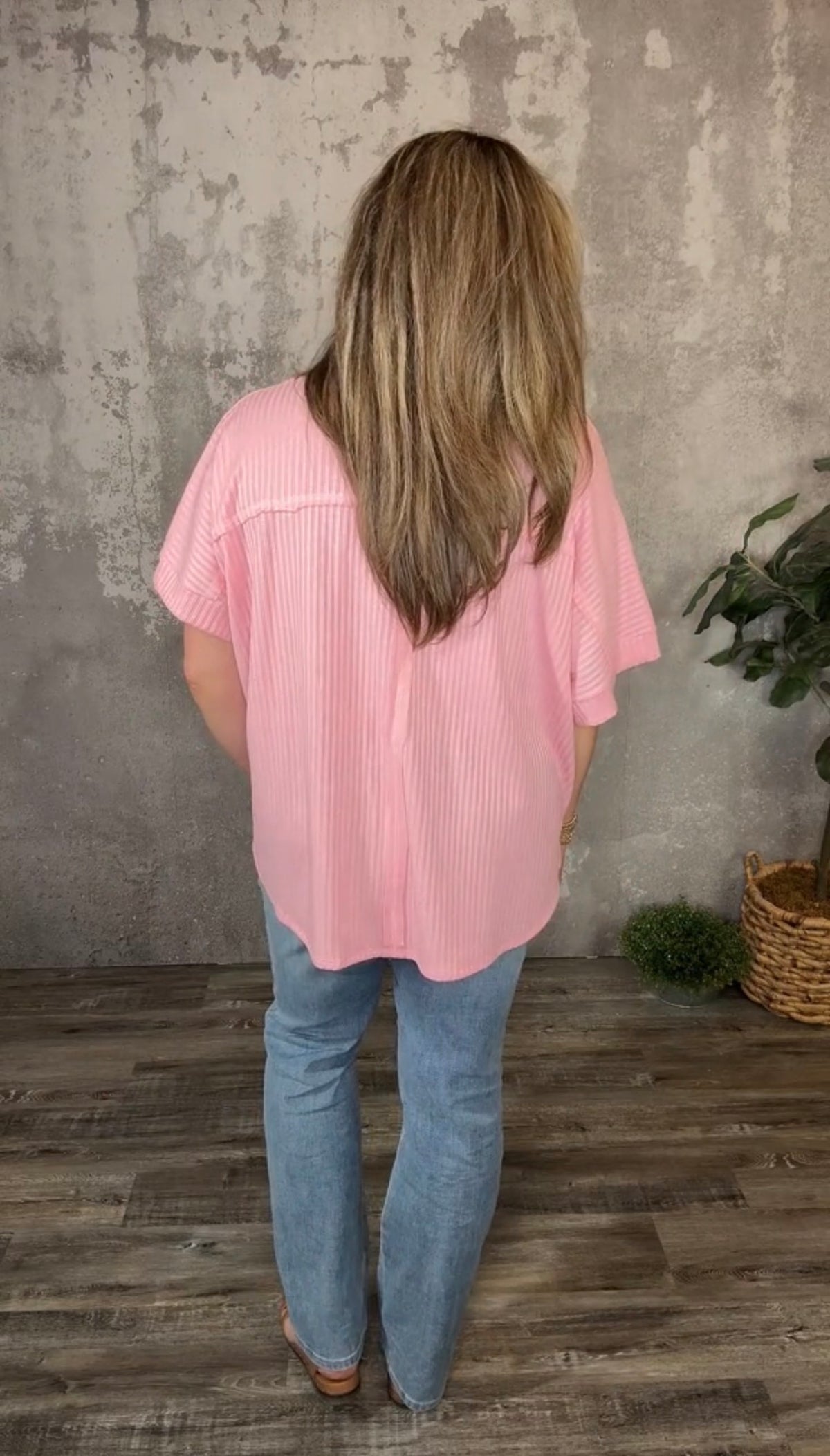 Bubble Gum Ribbed Button Up Top (Curvy Only)