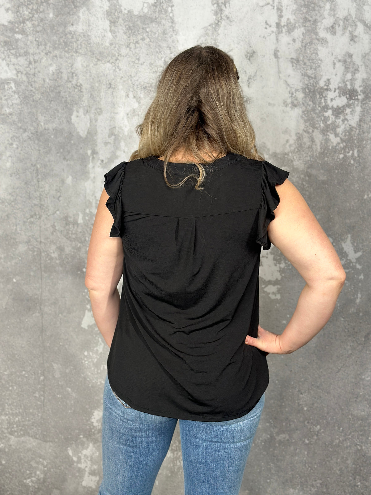 The Wrinkle Free Lizzie Ruffle Tank - Black (Small - 3X)