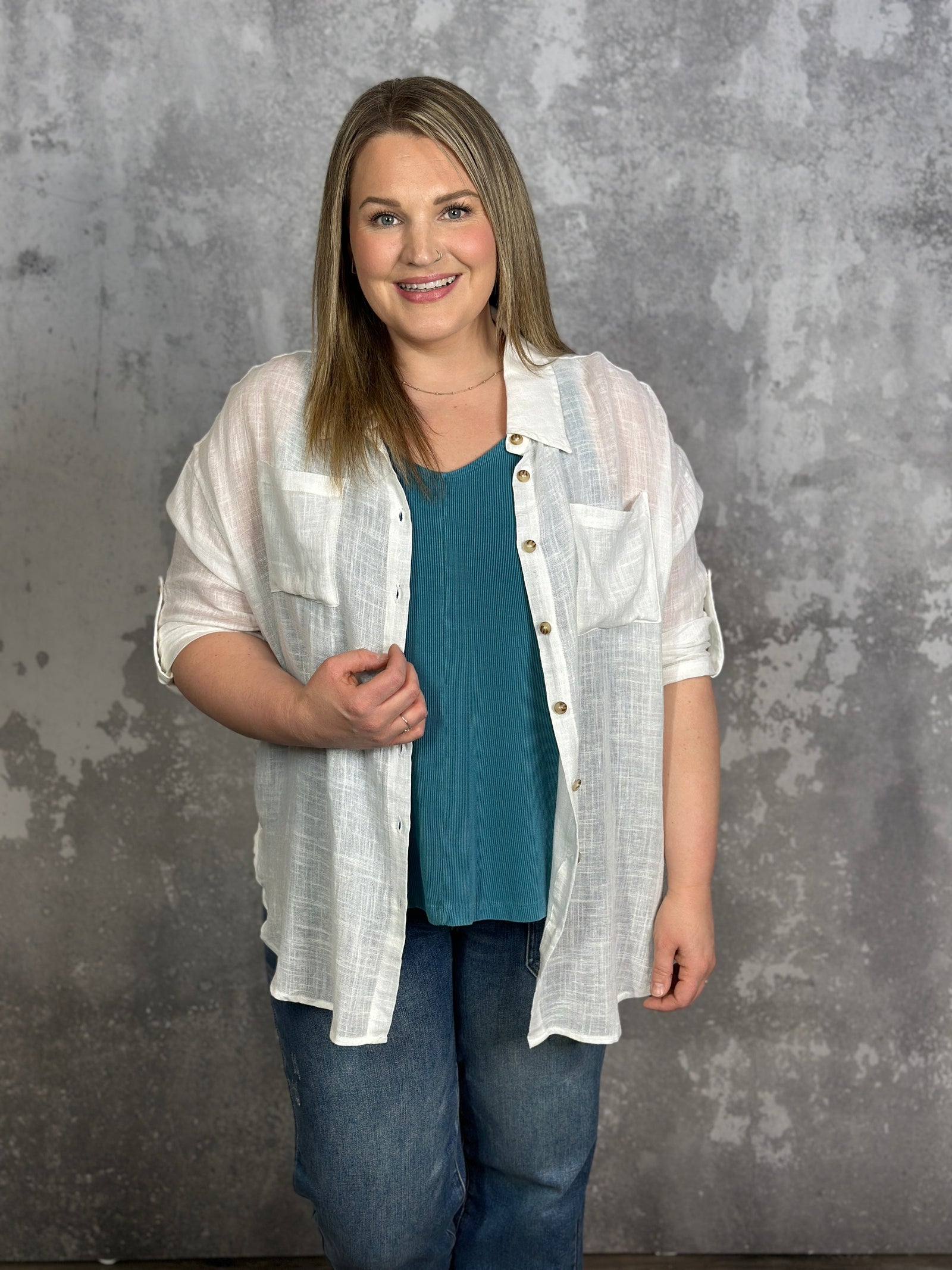 Off White Linen Button Up Top with 3/4 Sleeves