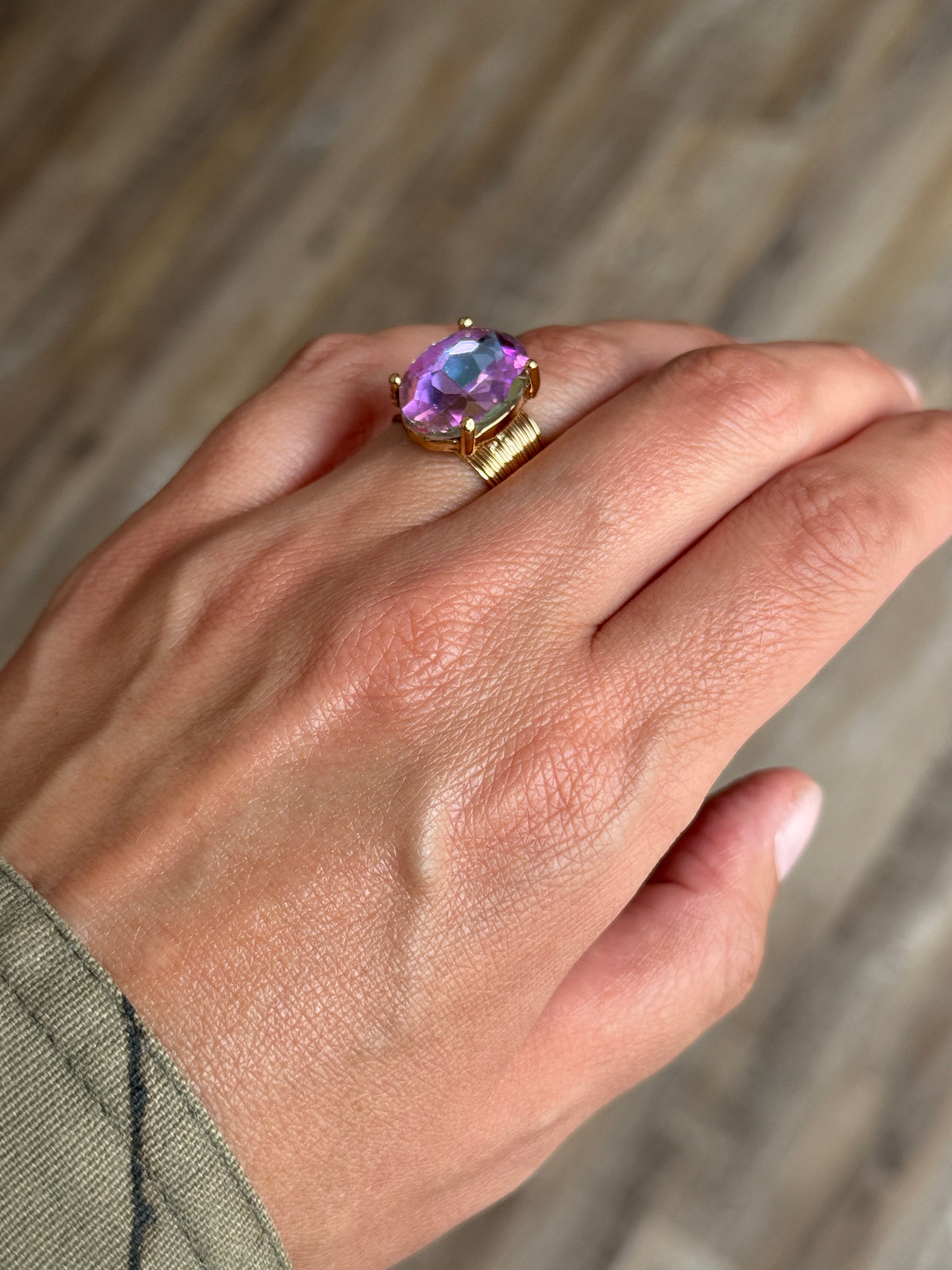 Adjustable Teardrop Ring - Purple