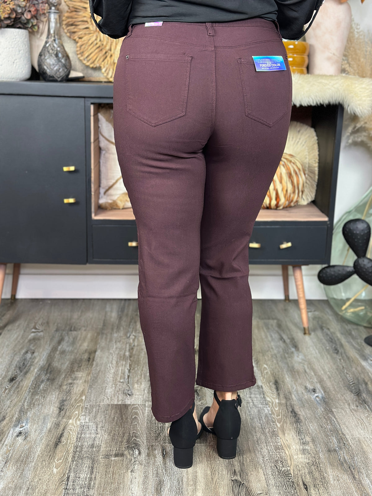 Hyperstretch Straight Leg Crop - Dark Berry (Small - 3X)