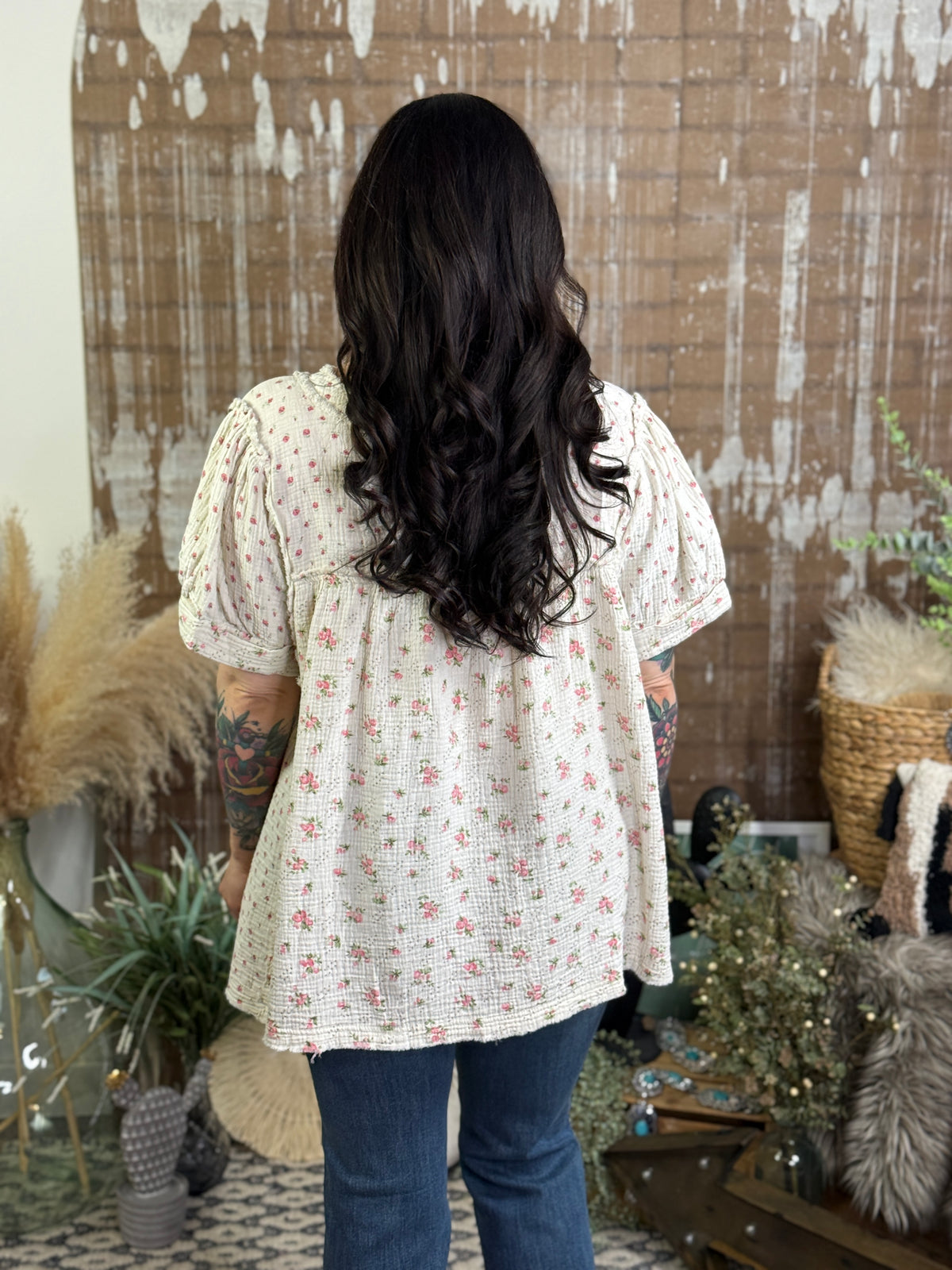Gauze Tiny Floral Short Sleeve Top (Small - 3X)