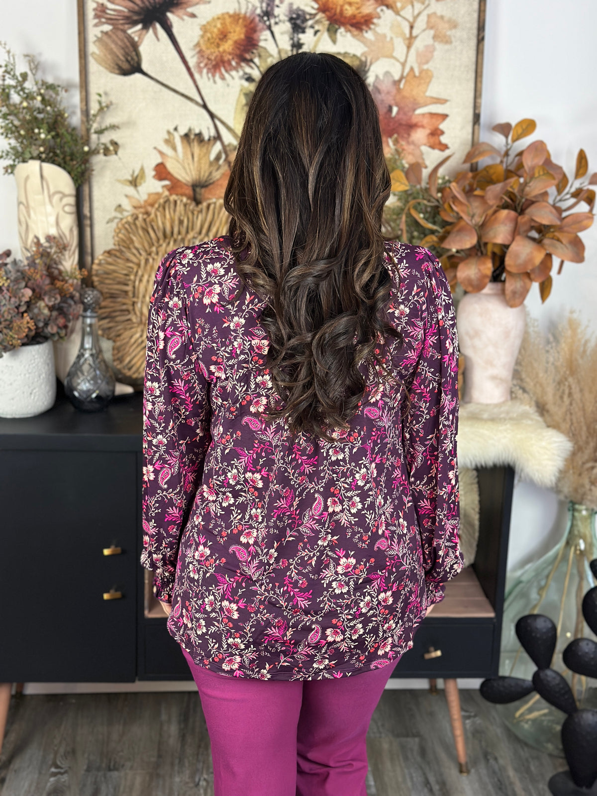 The Ruched 3/4 Sleeve Lizzie Top - Wine Floral