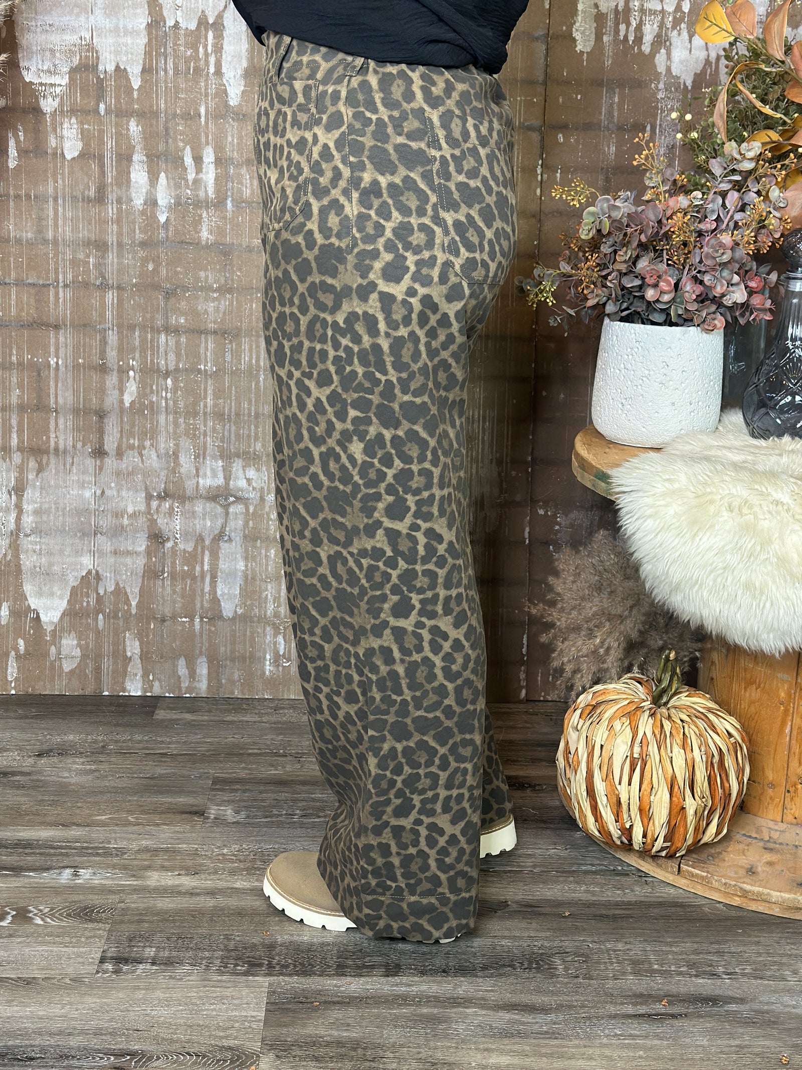 Leopard Wide Leg Cuffed Trouser (Small - 2X)
