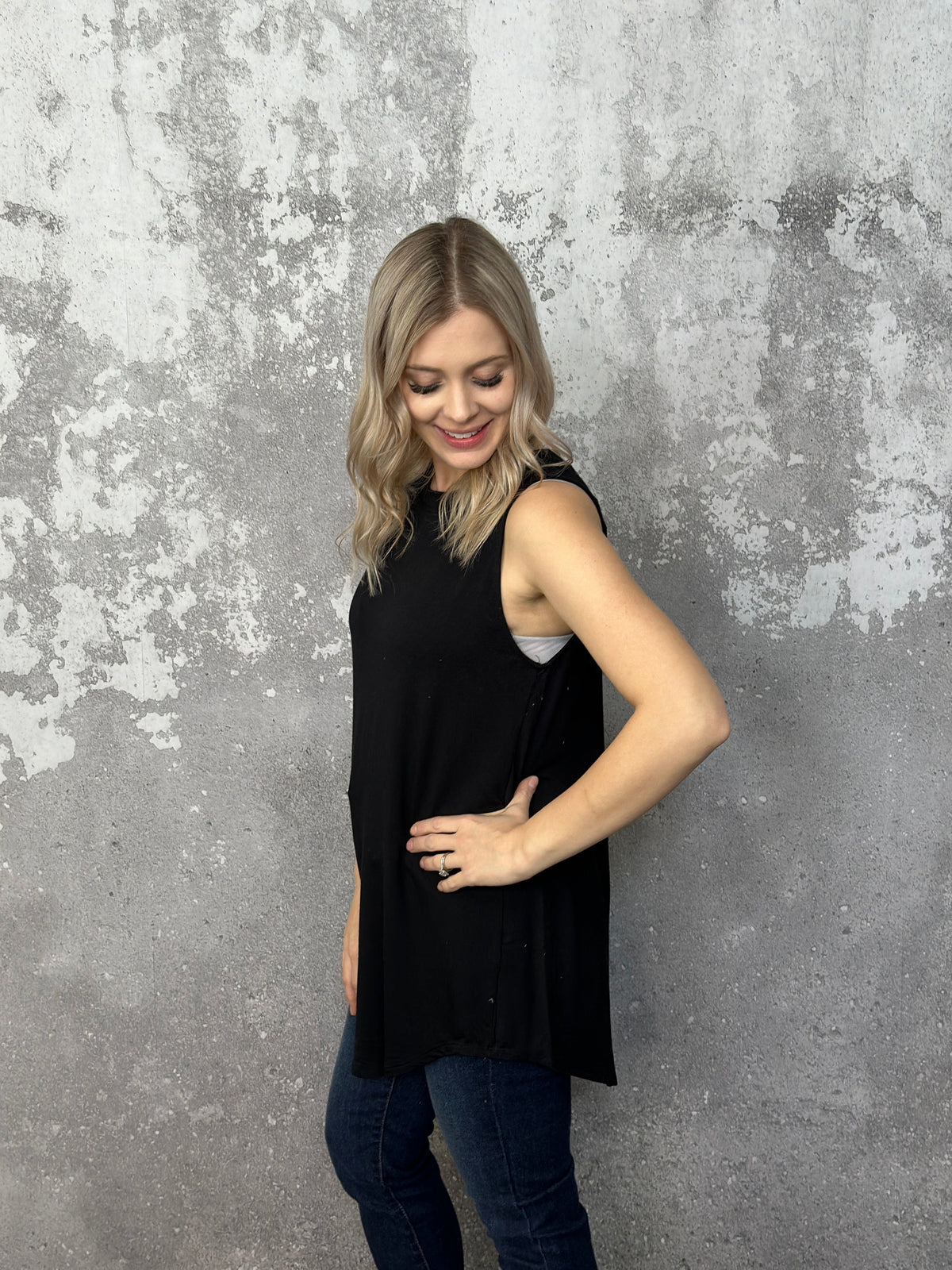 The Alisha Tank - Black (Small - 3X) BESTSELLER