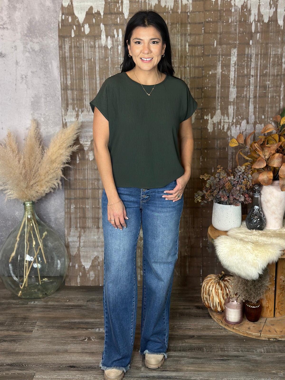 Olive Airflow Roundneck