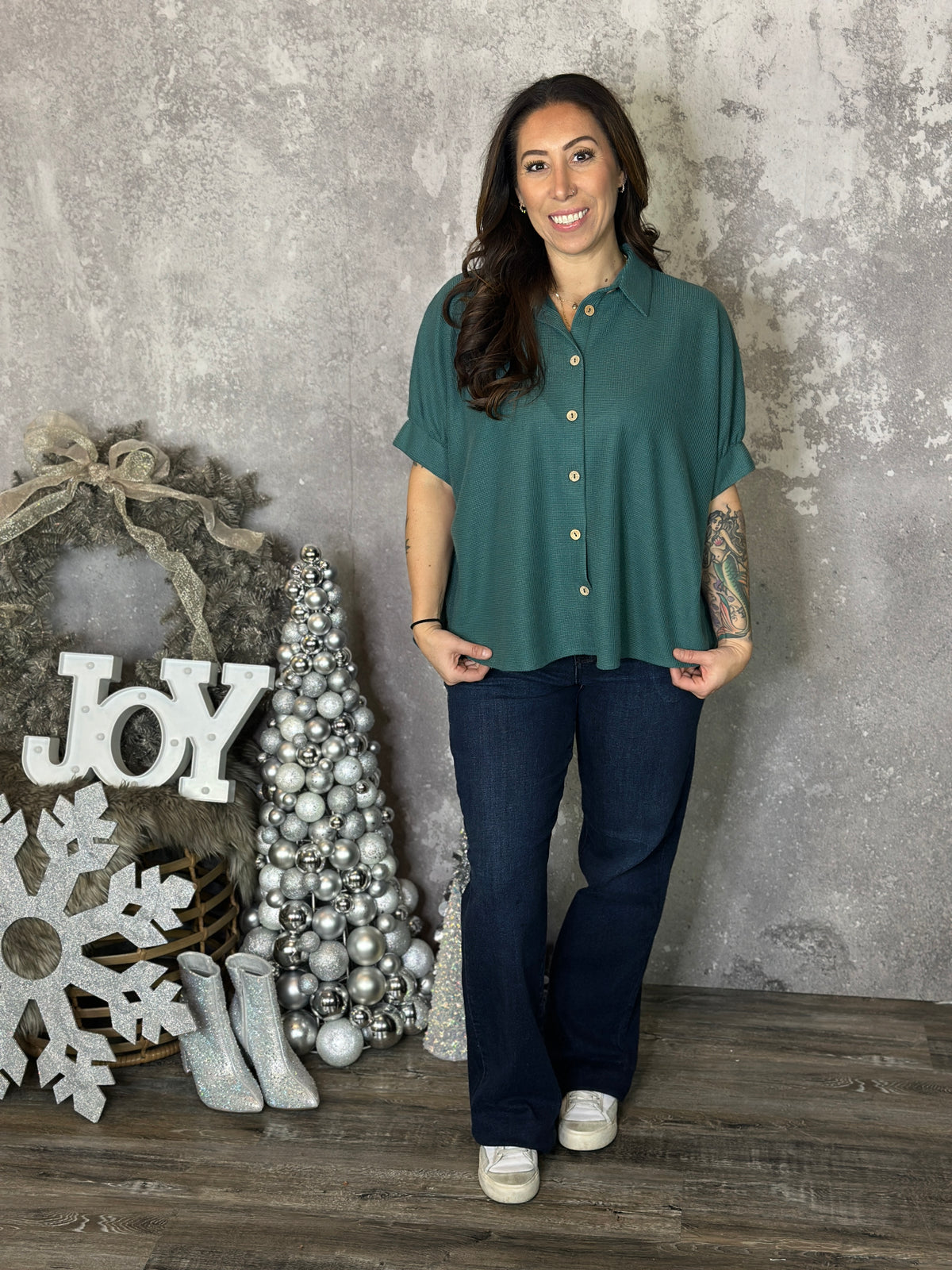 Teal Short Sleeve Collared Button Up Top
