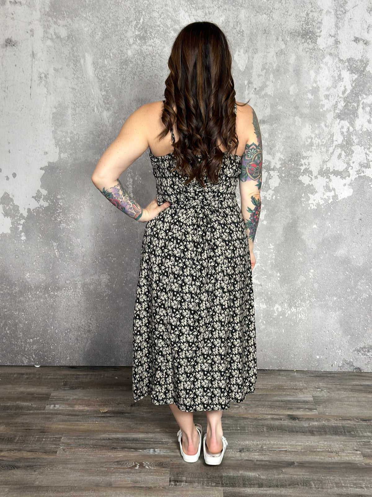 Button Front Detail Back Tie Midi Dress (Small - 3X)