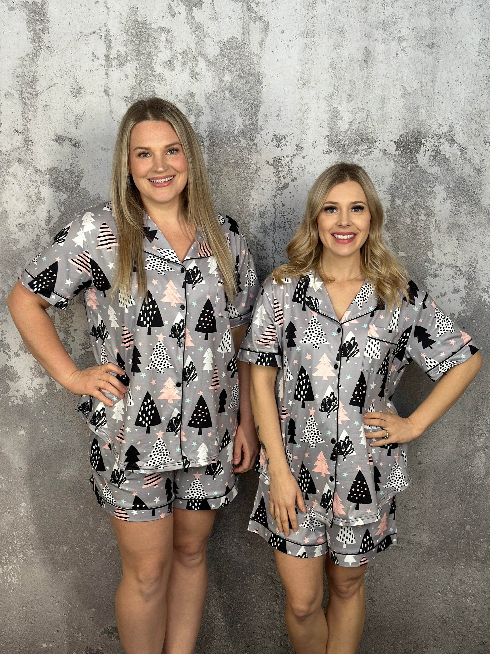 Shirley Short Sleeve/Shorts Lounge Set - Christmas Tree (Small - 3X) *NEW