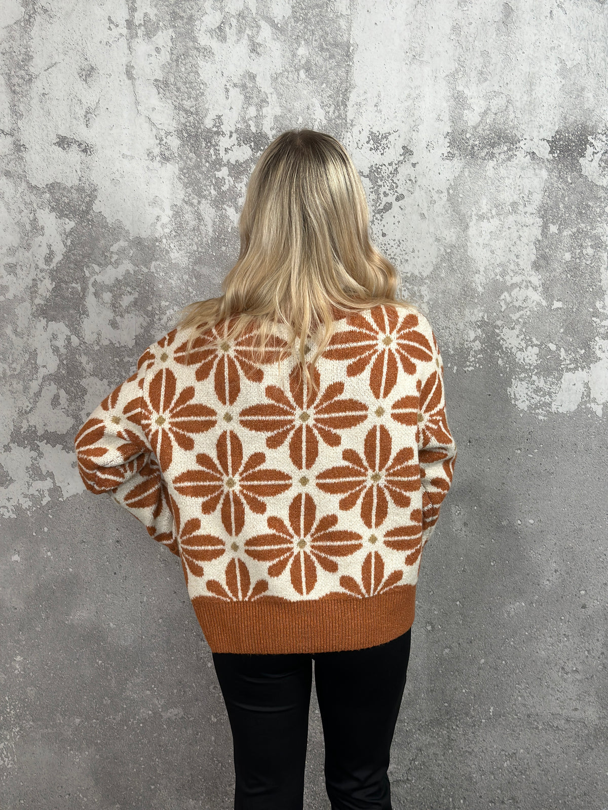 The Delilah Sweater - Rust - BESTSELLER