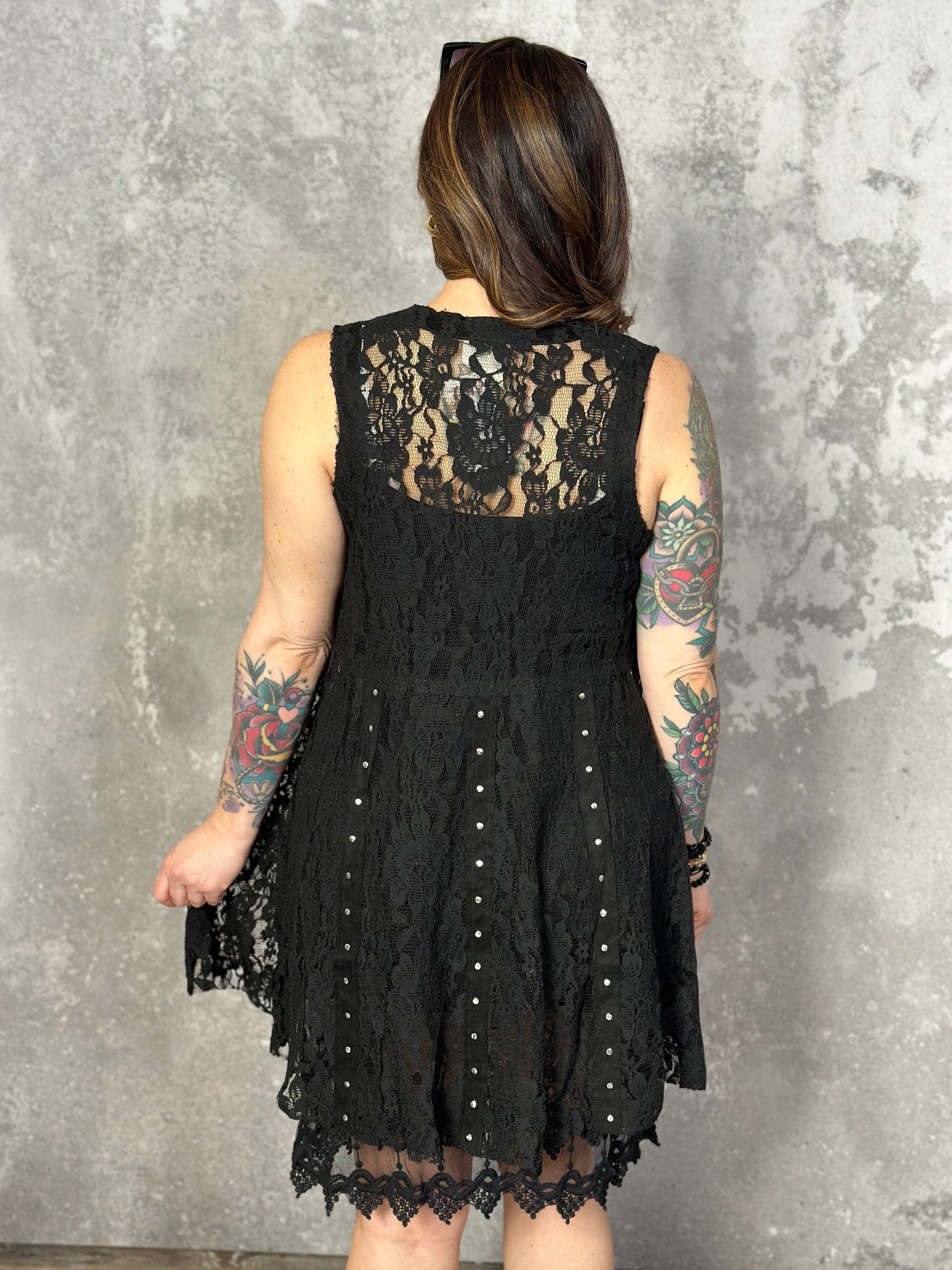 Antique Lace Vest with Stud Detail- Black