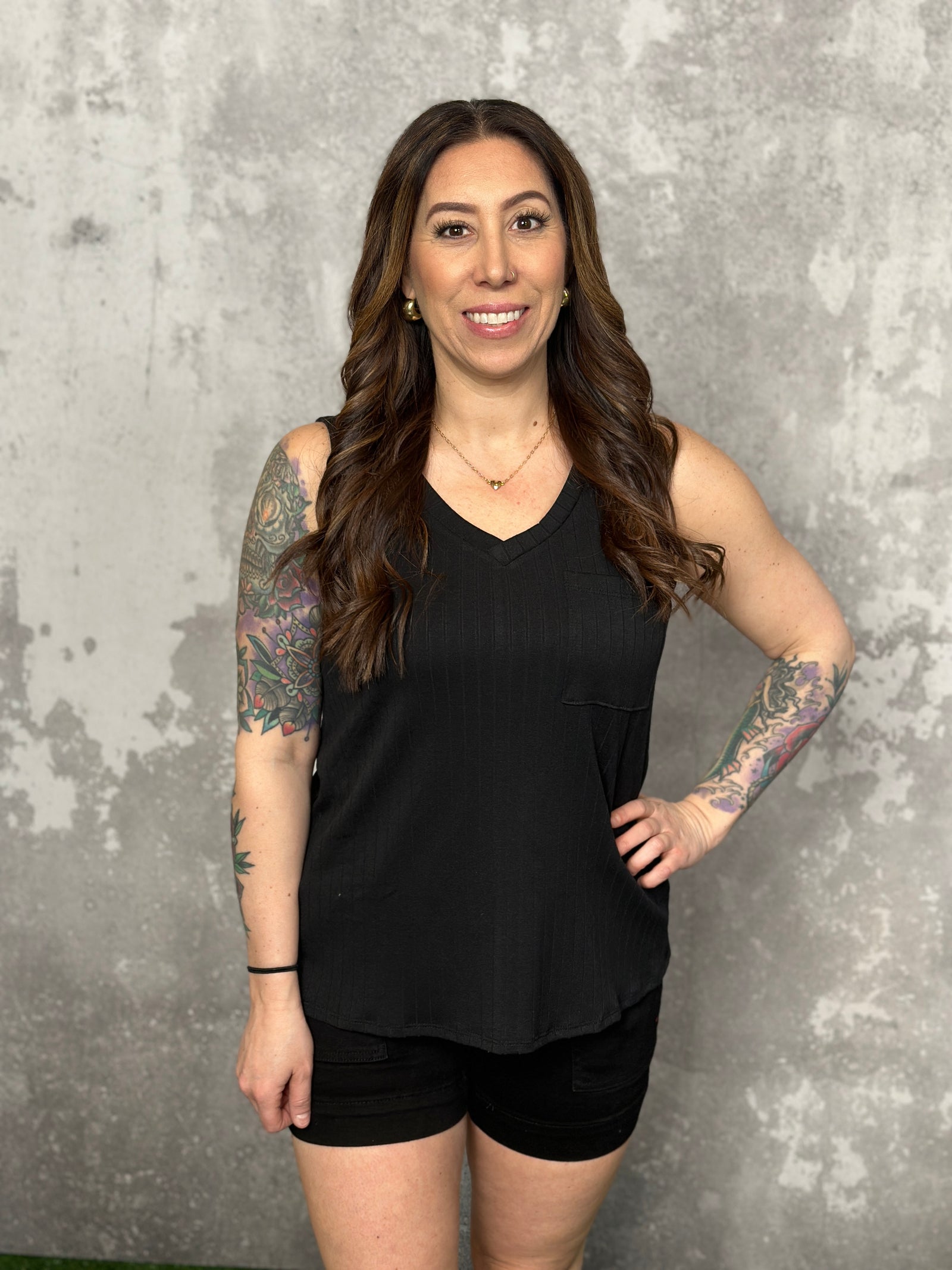 Vneck Pocket Tank - Black (Small - 3X)