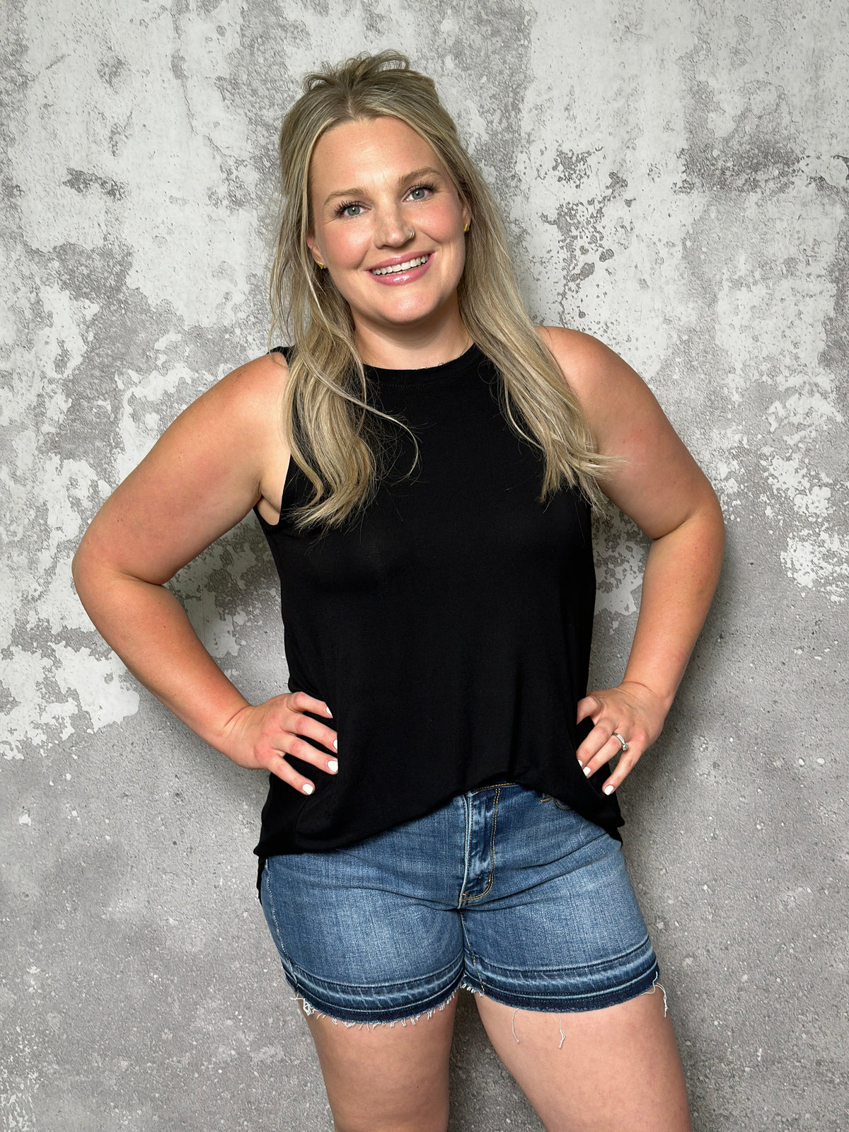 The Alisha Tank - Black (Small - 3X) BESTSELLER